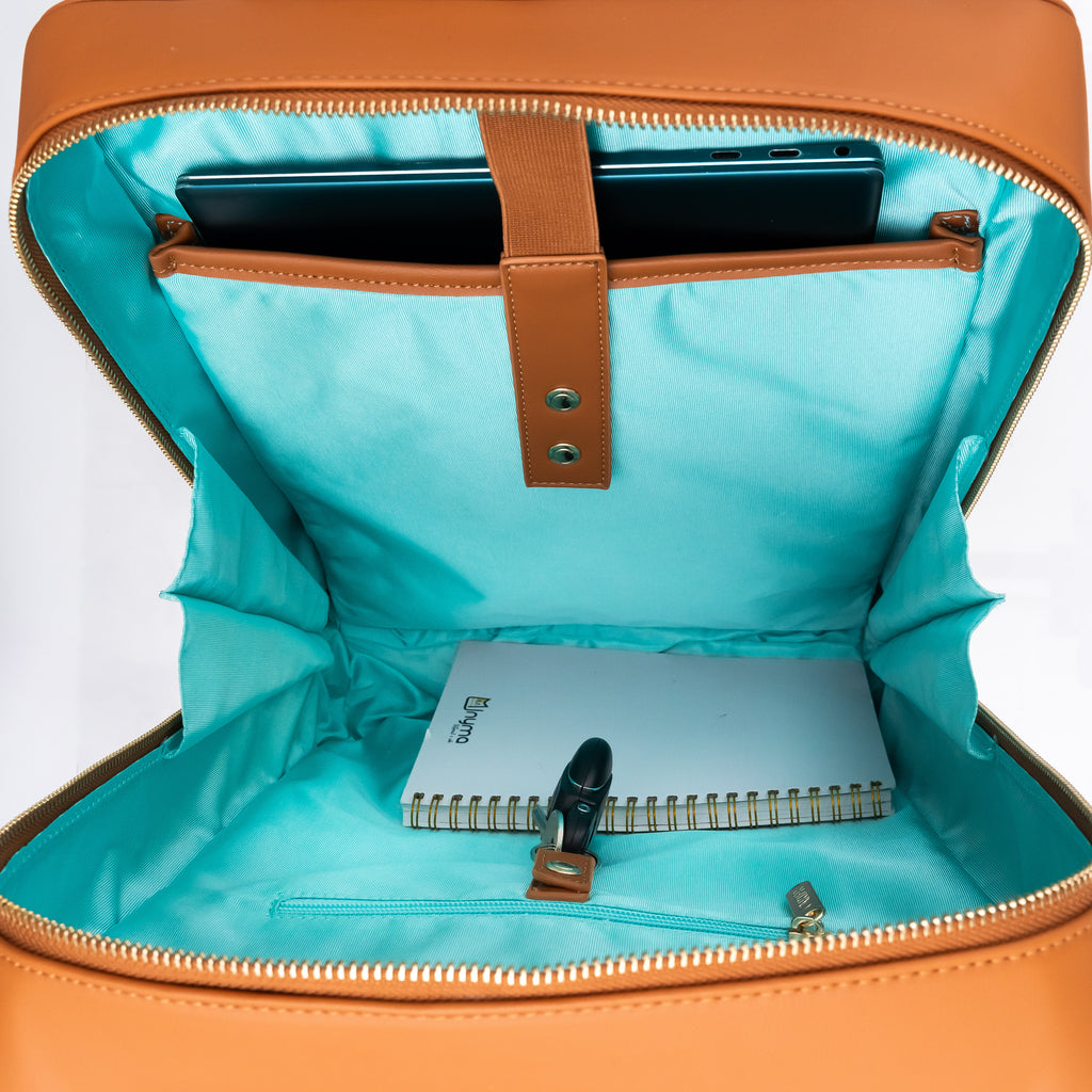 Laptop Tote/Backpack in Tan