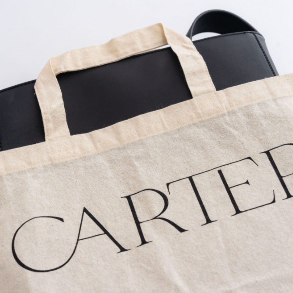 Versatile Carter laptop tote